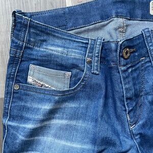 Diesel Grupee 607N